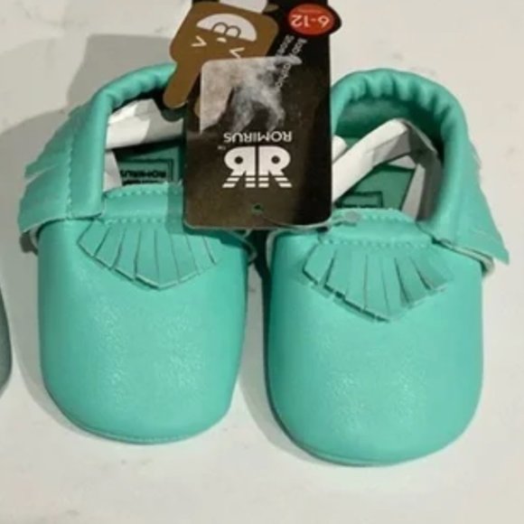 romirus baby moccasins